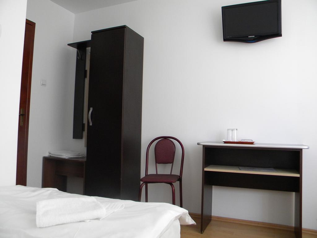 Hotel River Târgu Jiu Eksteriør bilde